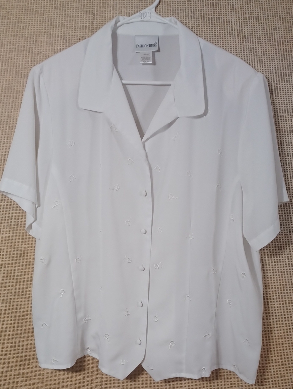 Fashion Bug White Short-Sleeve Button Front Shirt